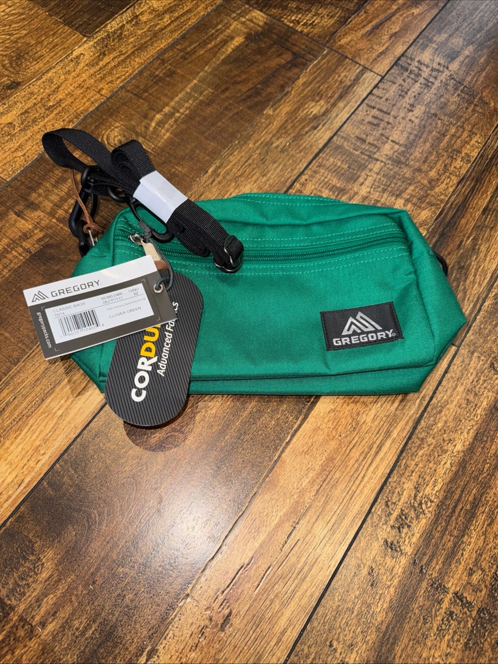 Gregory Pad Shoulder Pouch M : clover green